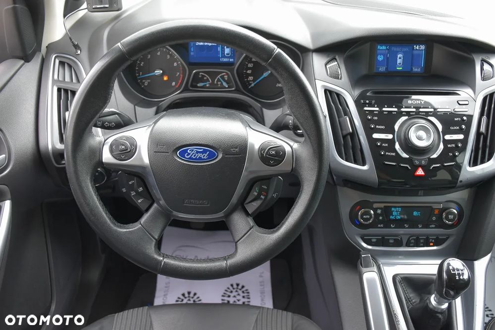 Ford Focus 1.6 EcoBoost Start-Stopp-System Titanium - 32