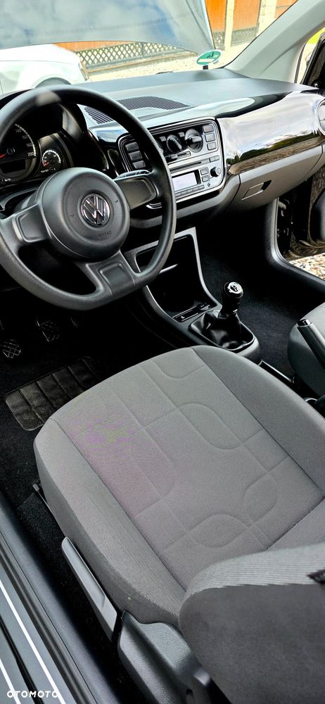 Volkswagen up! Standard - 22