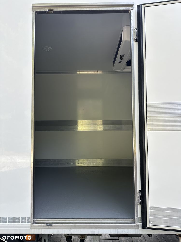 Volkswagen Crafter 3.140 Chłodnia / Izoterma - Agregat Zanotti Z350S / W oryginale / Salon PL / Regularnie serwisowany / FV23% - 18