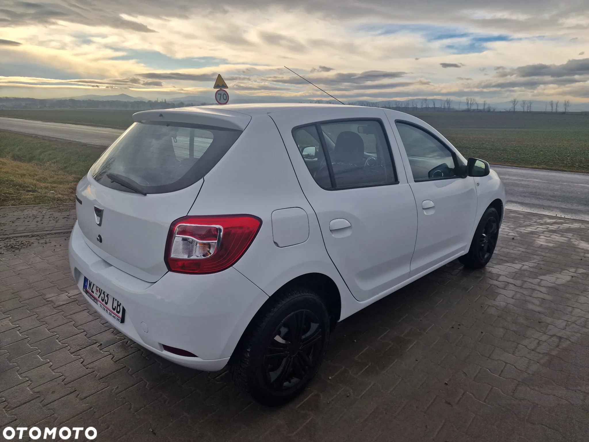 Dacia Sandero TCe 90 S&S Laureate - 7