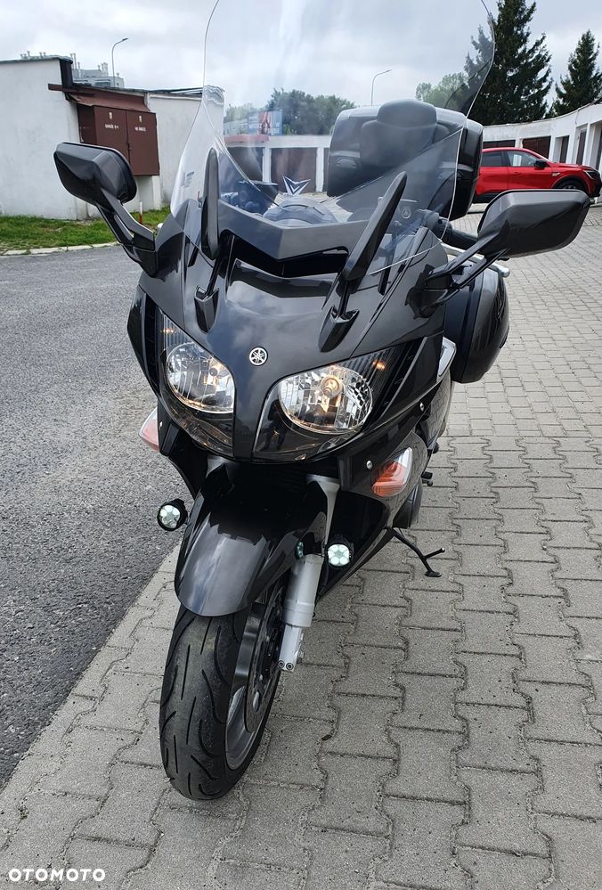 Yamaha FJR - 4