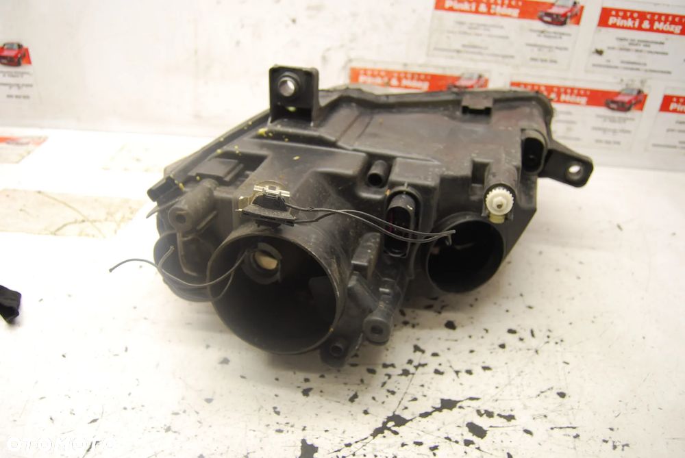 LAMPA LEWY PRAWY PRZÓD PRZEDNIA SOCZEWKA 3C0941006K 3C0941005T VW PASSAT B6 - 9