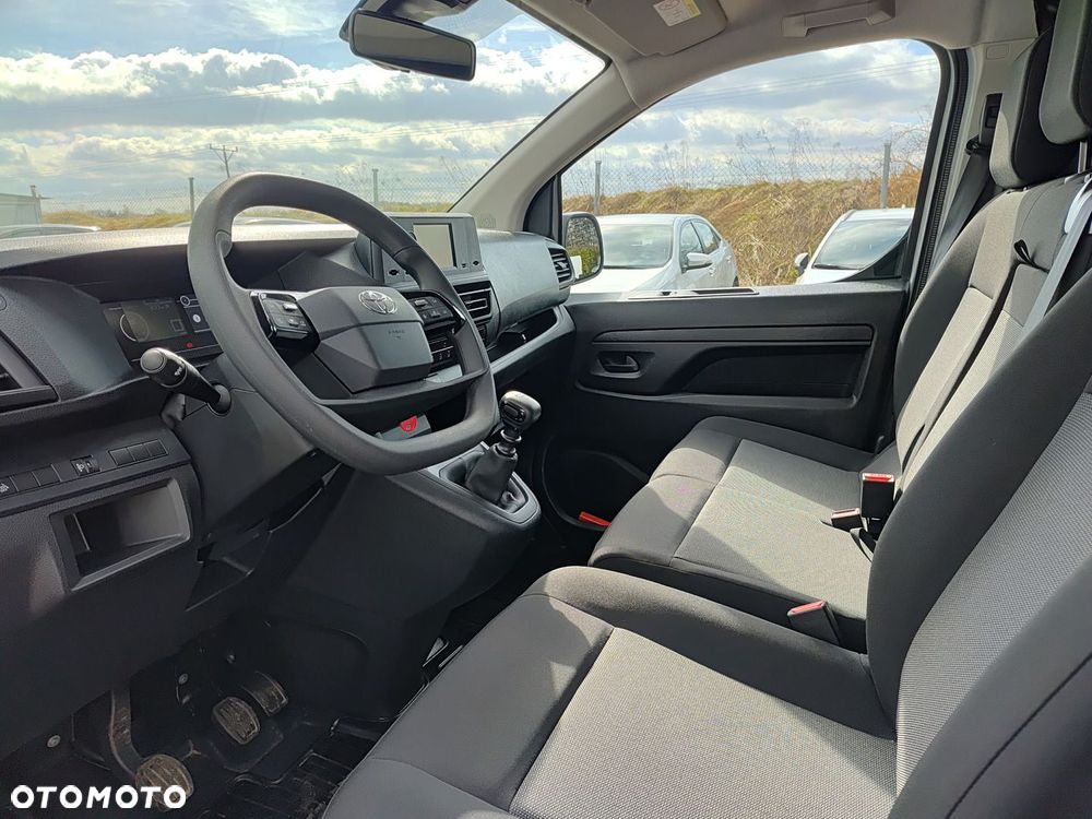 Toyota PROACE - 10