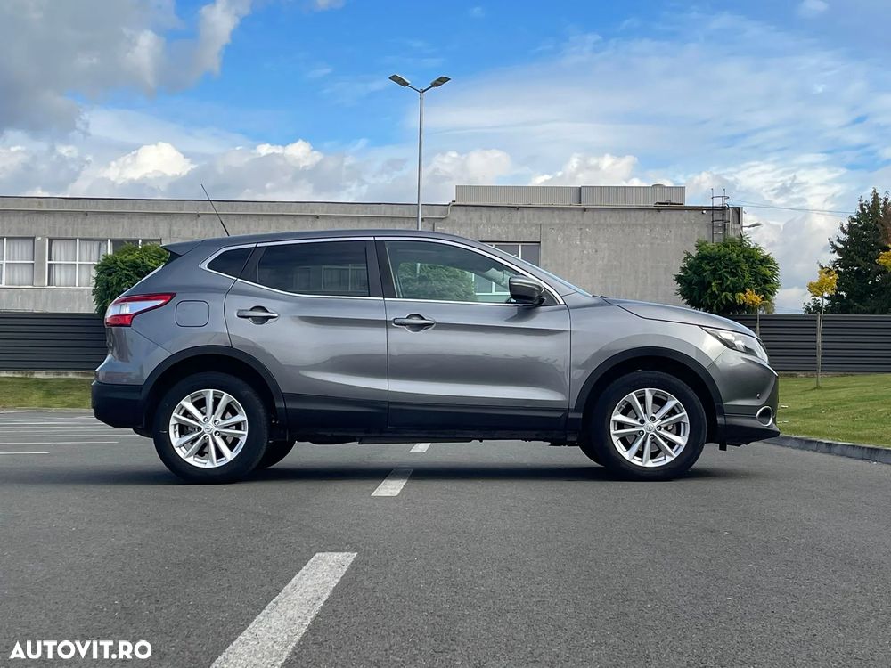 Nissan Qashqai 1.6 DCI Start/Stop N-Connecta - 6
