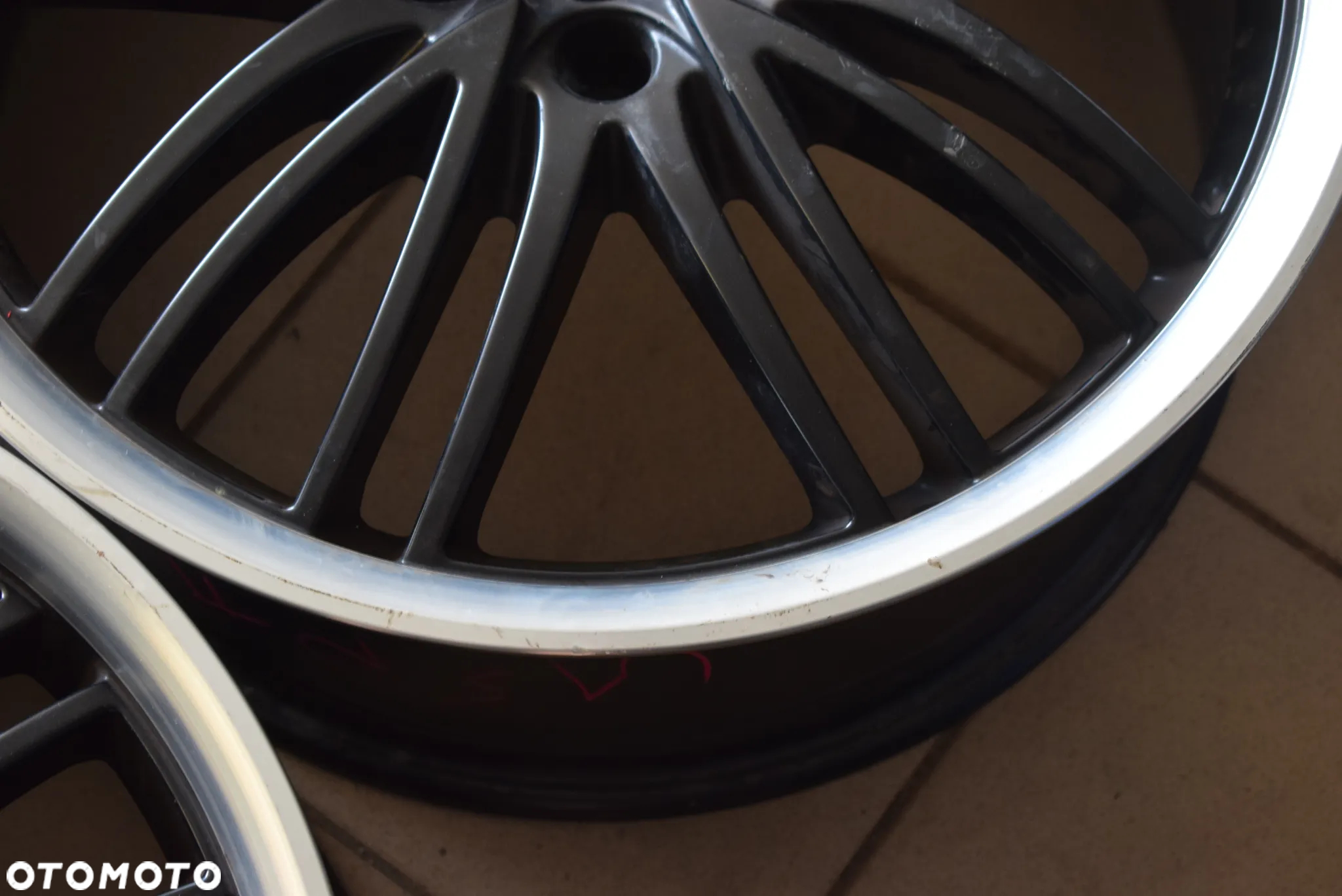 Felgi Aluminiowe Alufelgi Alutec 8,5Jx19 5x114.3 R19 19'' - 7