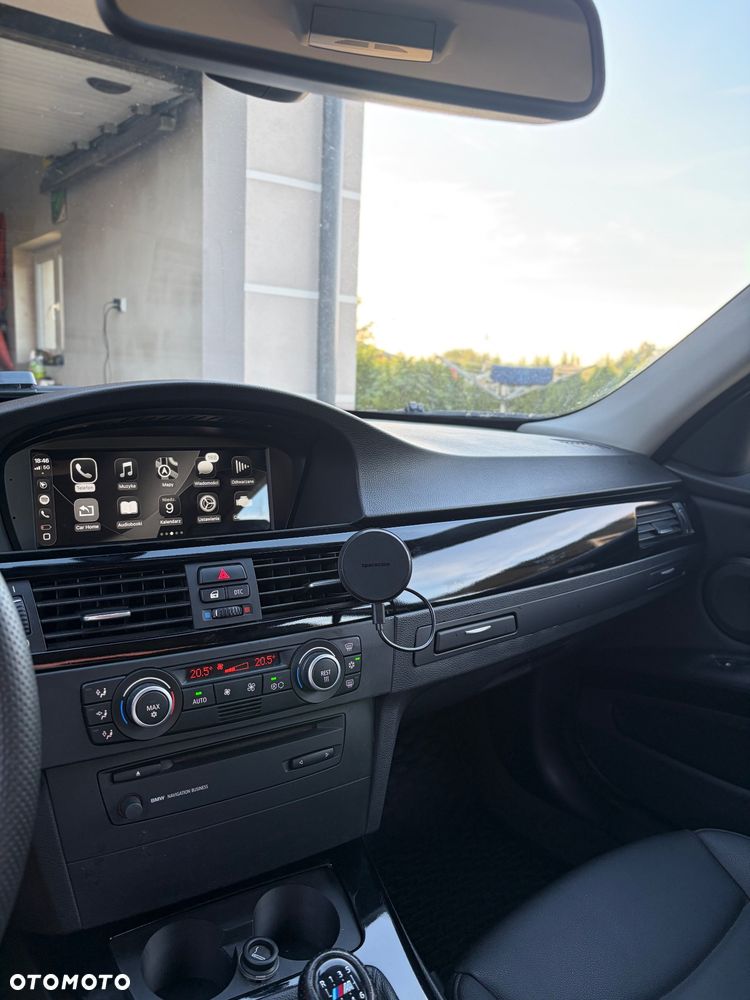BMW Seria 3 - 32