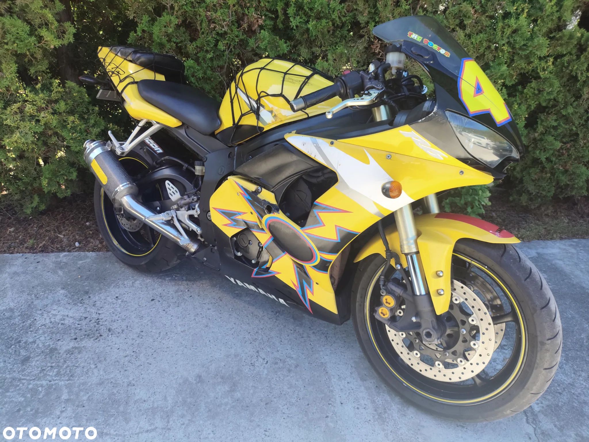 Yamaha R6 - 1