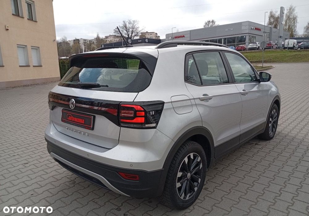 Volkswagen T-Cross - 8