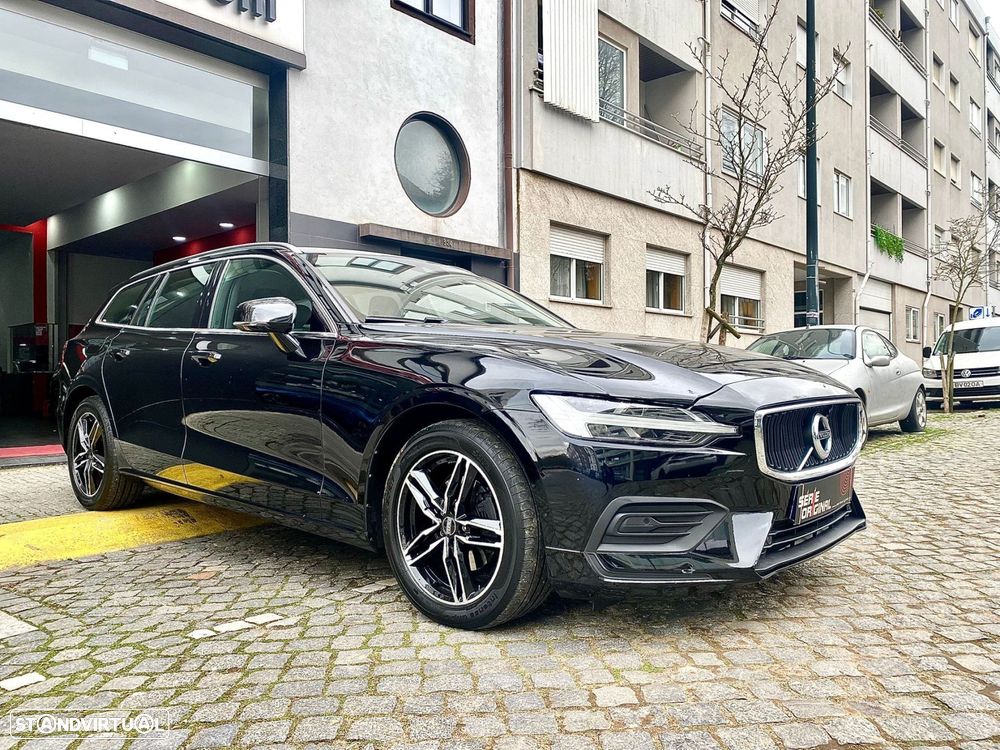 Volvo V60 2.0 D3 Momentum Geartronic - 6