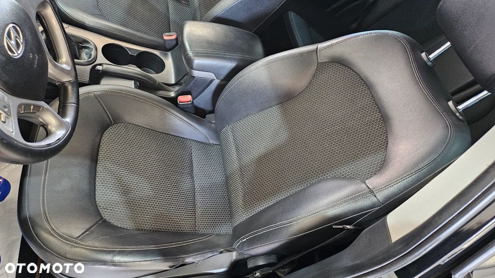 Hyundai ix35 2.0 CRDi 4WD Comfort - 16