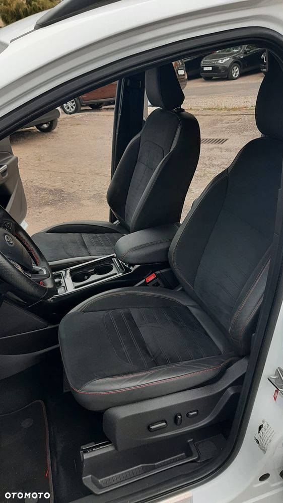 Ford Kuga 2.0 TDCi 4x4 ST-Line - 17