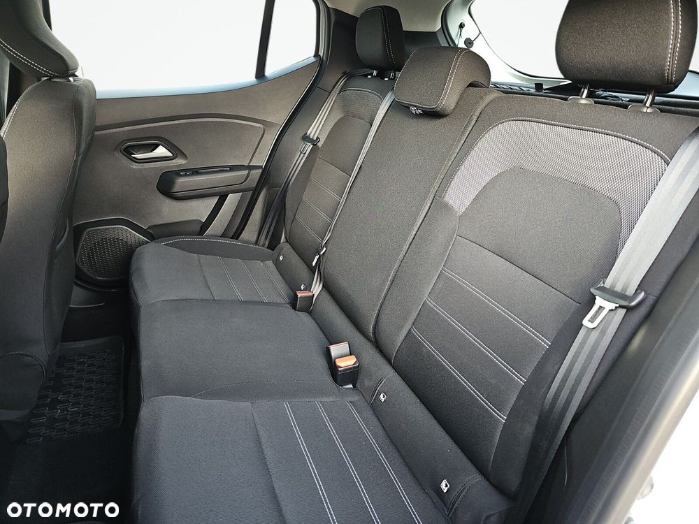 Dacia Sandero - 25