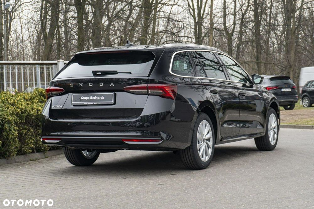 Skoda Octavia - 8