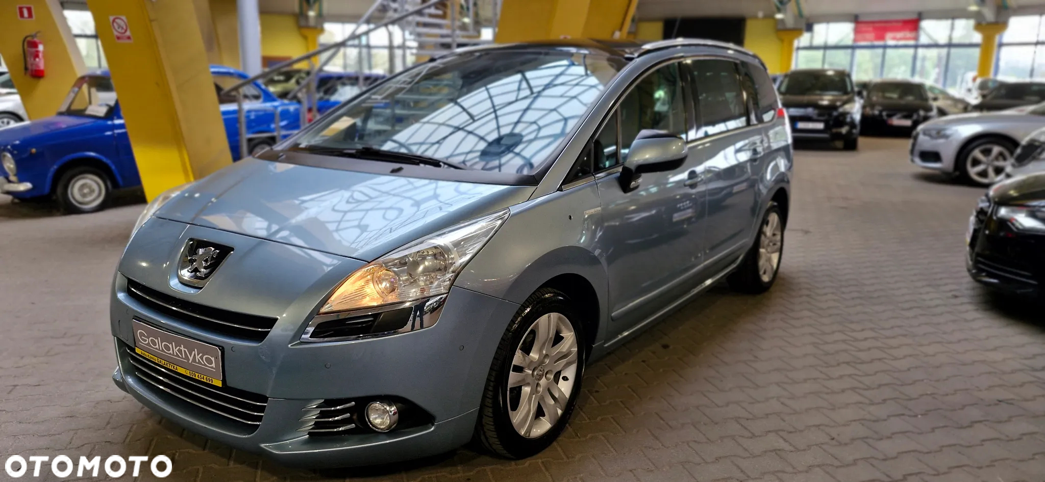 Peugeot 5008 HDI FAP 110 EGS6 Premium - 5