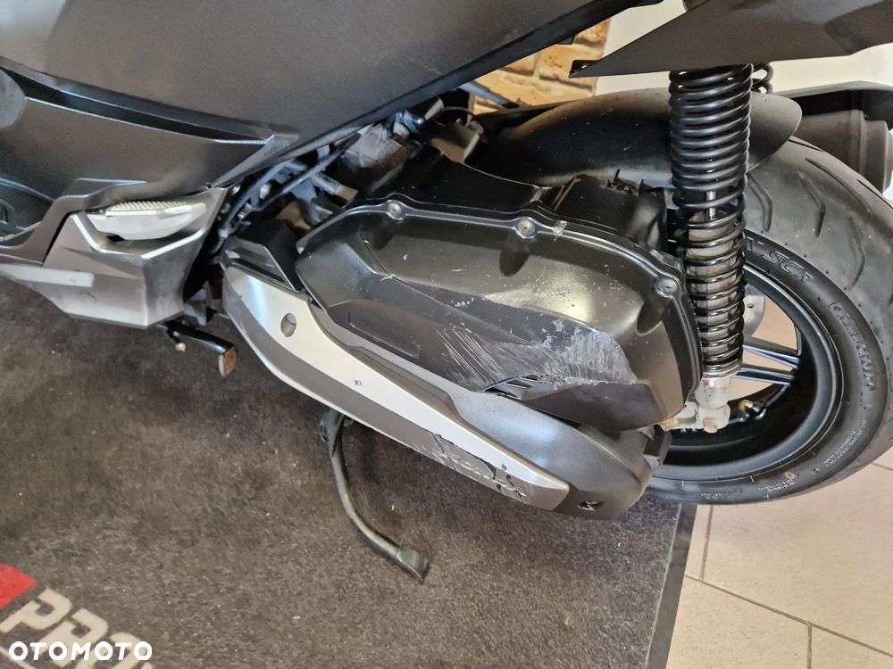 Honda NSS - 18