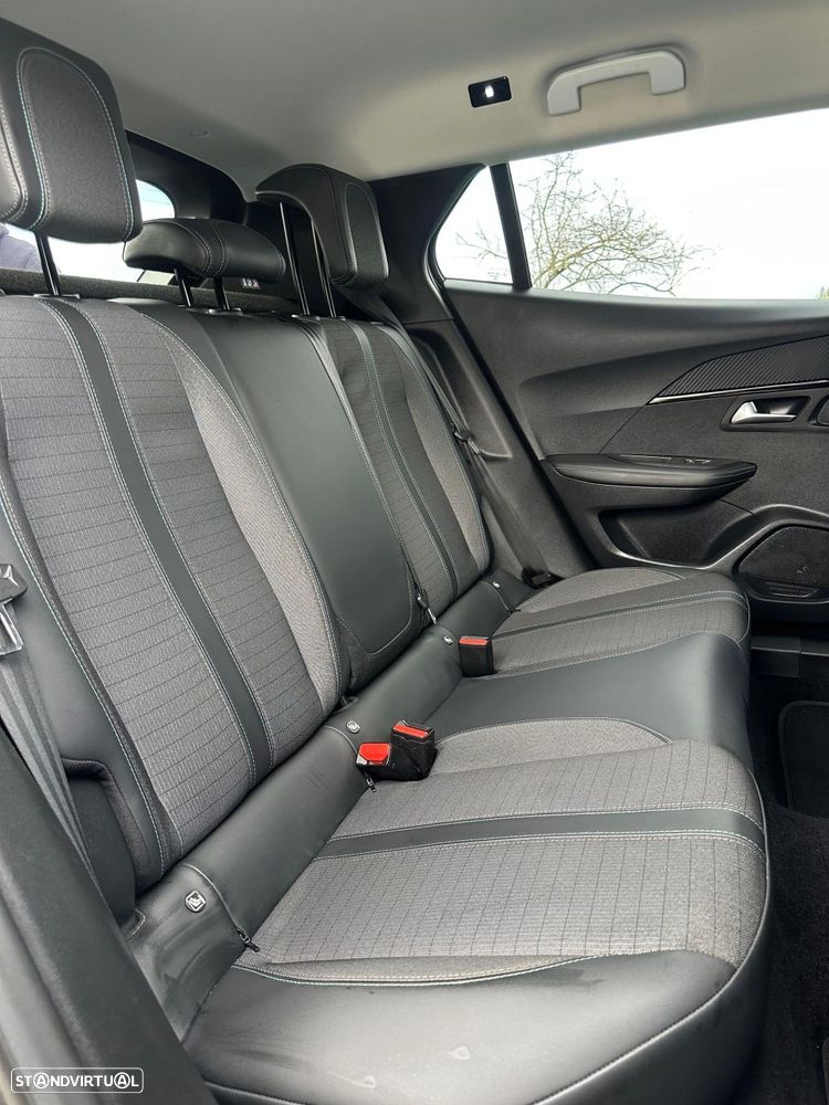 Peugeot 2008 1.5 BlueHDi Allure - 36