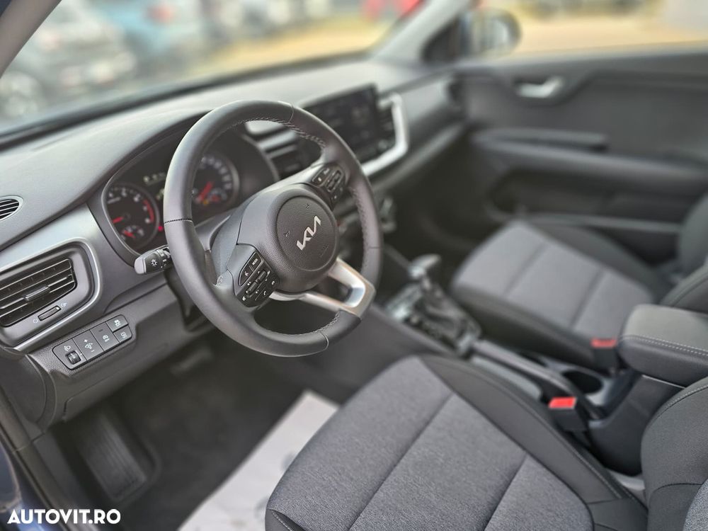 Kia Stonic 1.0 T-GDI 7DCT Urban - 12