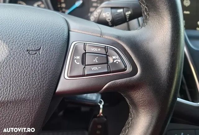 Ford Focus 2.0 EcoBlue Titanium Business - 25