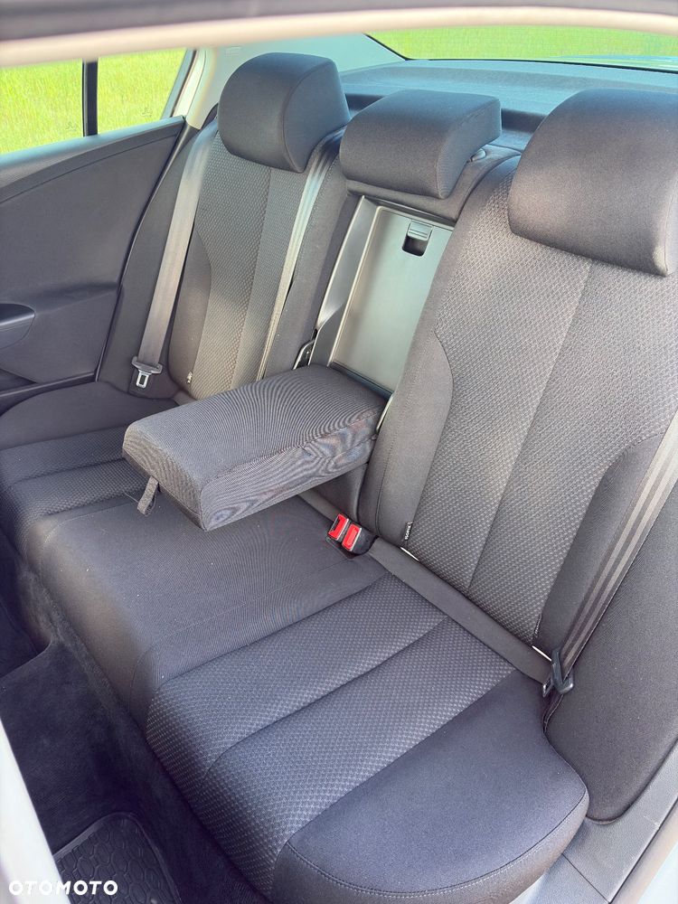 Volkswagen Passat 1.6 Comfortline - 18