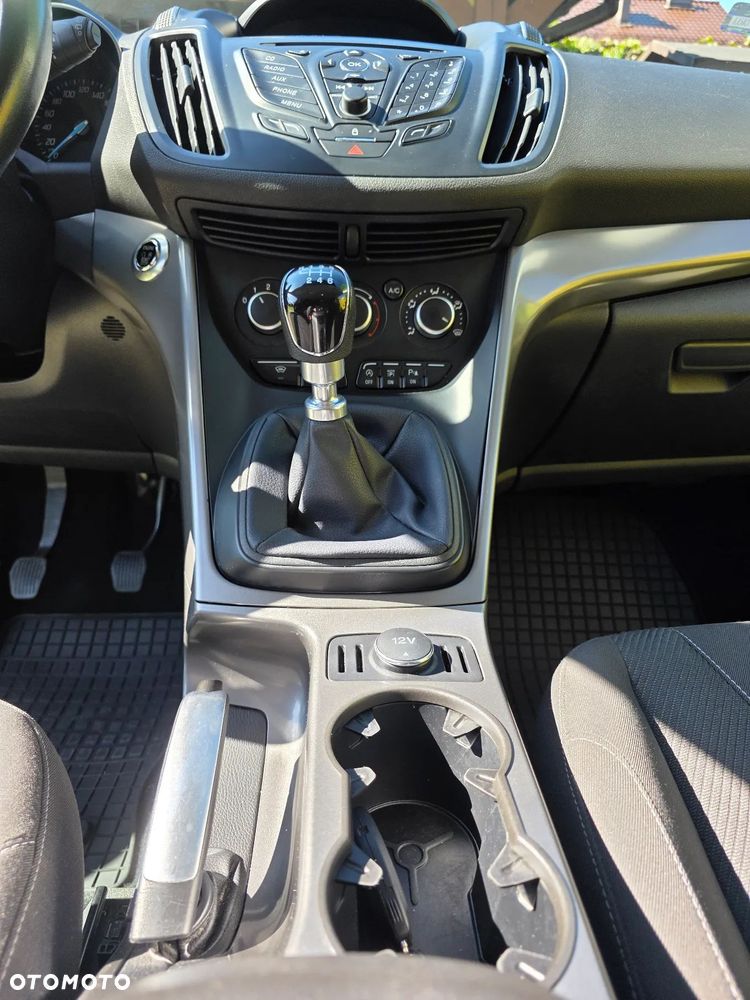 Ford Kuga 2.0 TDCi FWD Trend - 12