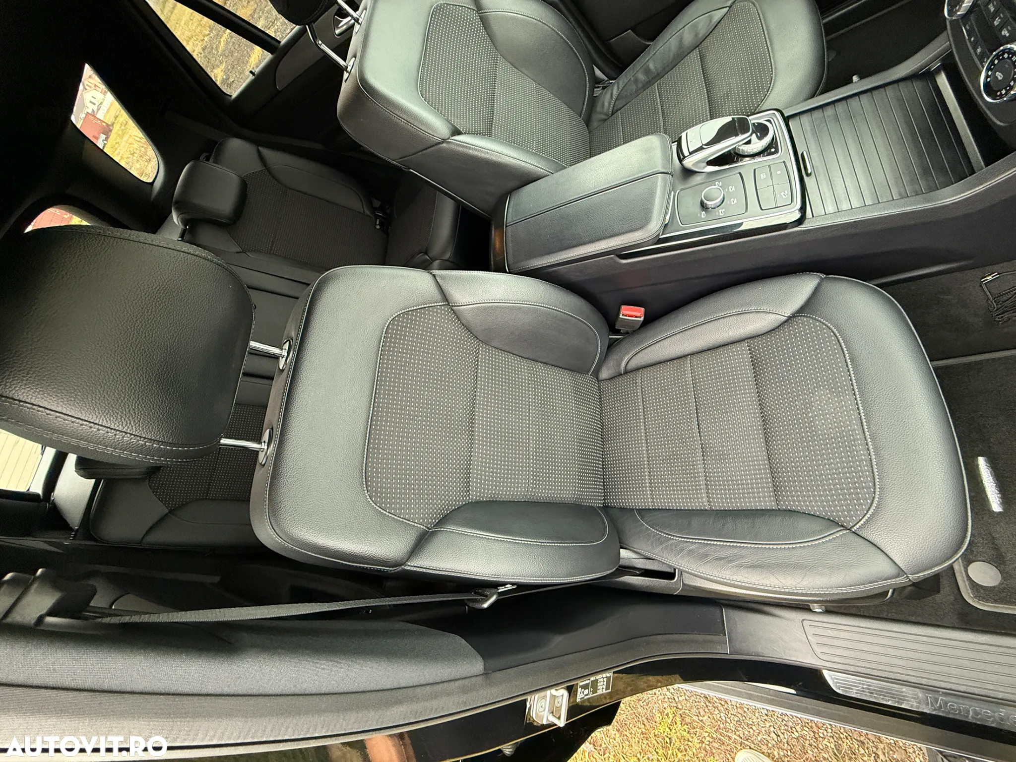 Mercedes-Benz GLE 250 d 4Matic 9G-TRONIC - 24