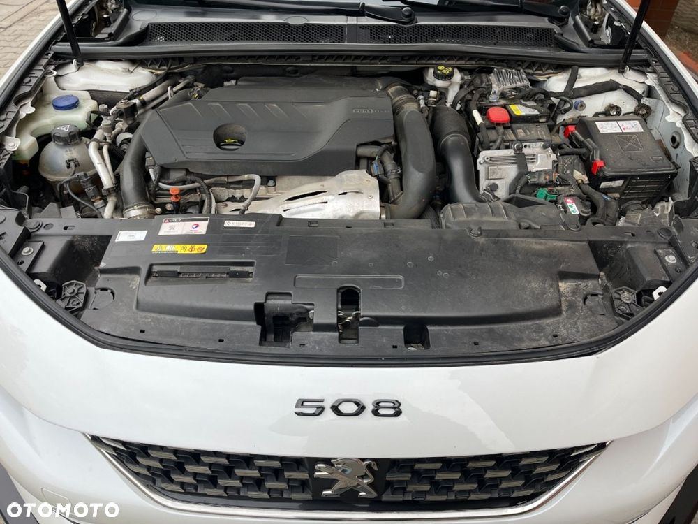 Peugeot 508 SW Hybrid 225 e-EAT8 Allure Pack - 32