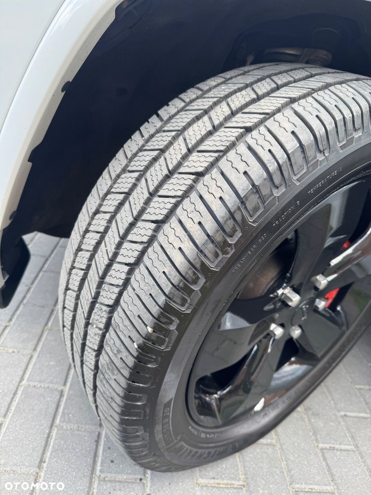 Jeep Grand Cherokee 5.7 V8 Overland - 22