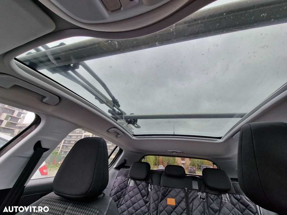 Peugeot 308 1.2 L PureTech Turbo S&S Active - 9