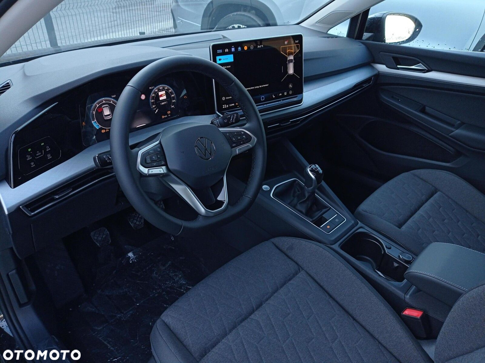 Volkswagen Golf VIII 1.5 TSI Life Plus - 9