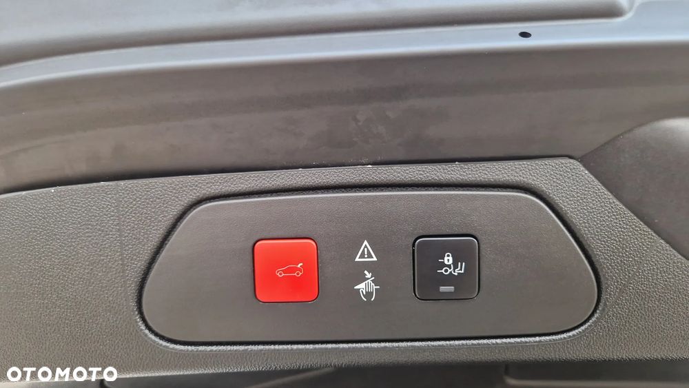 Opel Grandland X 1.2 Start/Stop Elegance - 34