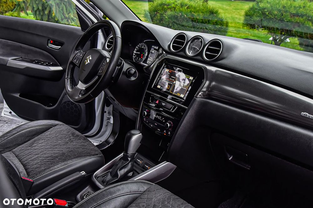 Suzuki Vitara 1.4 T Boosterjet S 4WD - 30