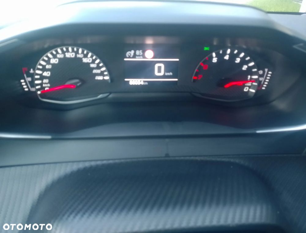 Peugeot 208 PureTech 100 Active Pack - 23