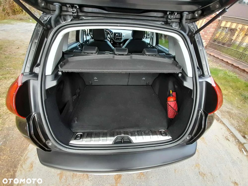 Peugeot 2008 1.5 BlueHDi Allure - 17