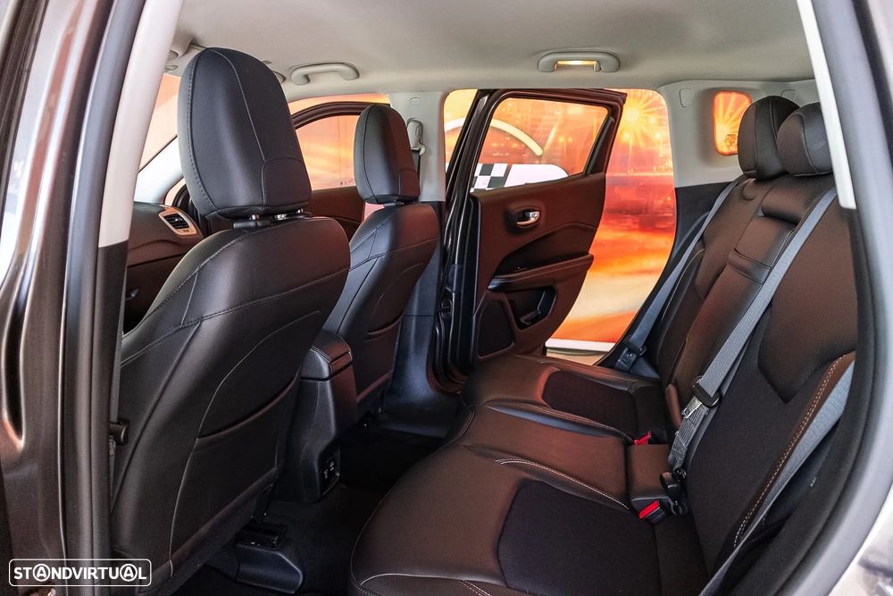Jeep Compass 1.6 M-Jet Longitude - 19