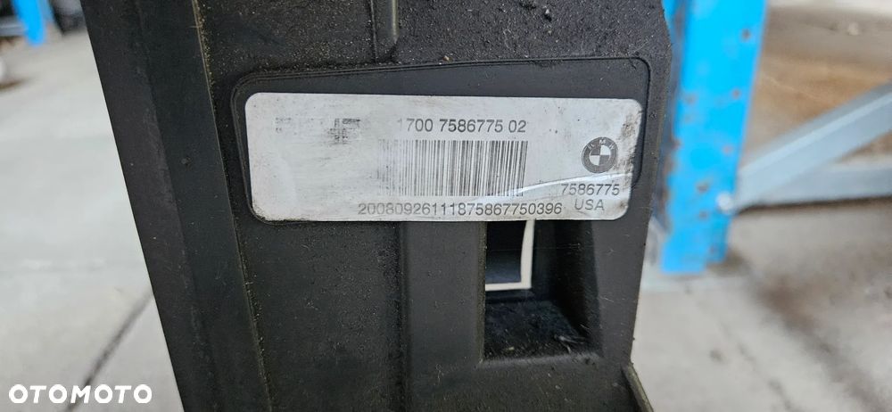 BMW X5 E70 X6 E71 Obudowa chłodnicy Kaseta Rama Obudowa chłodnic 7586775 - 5