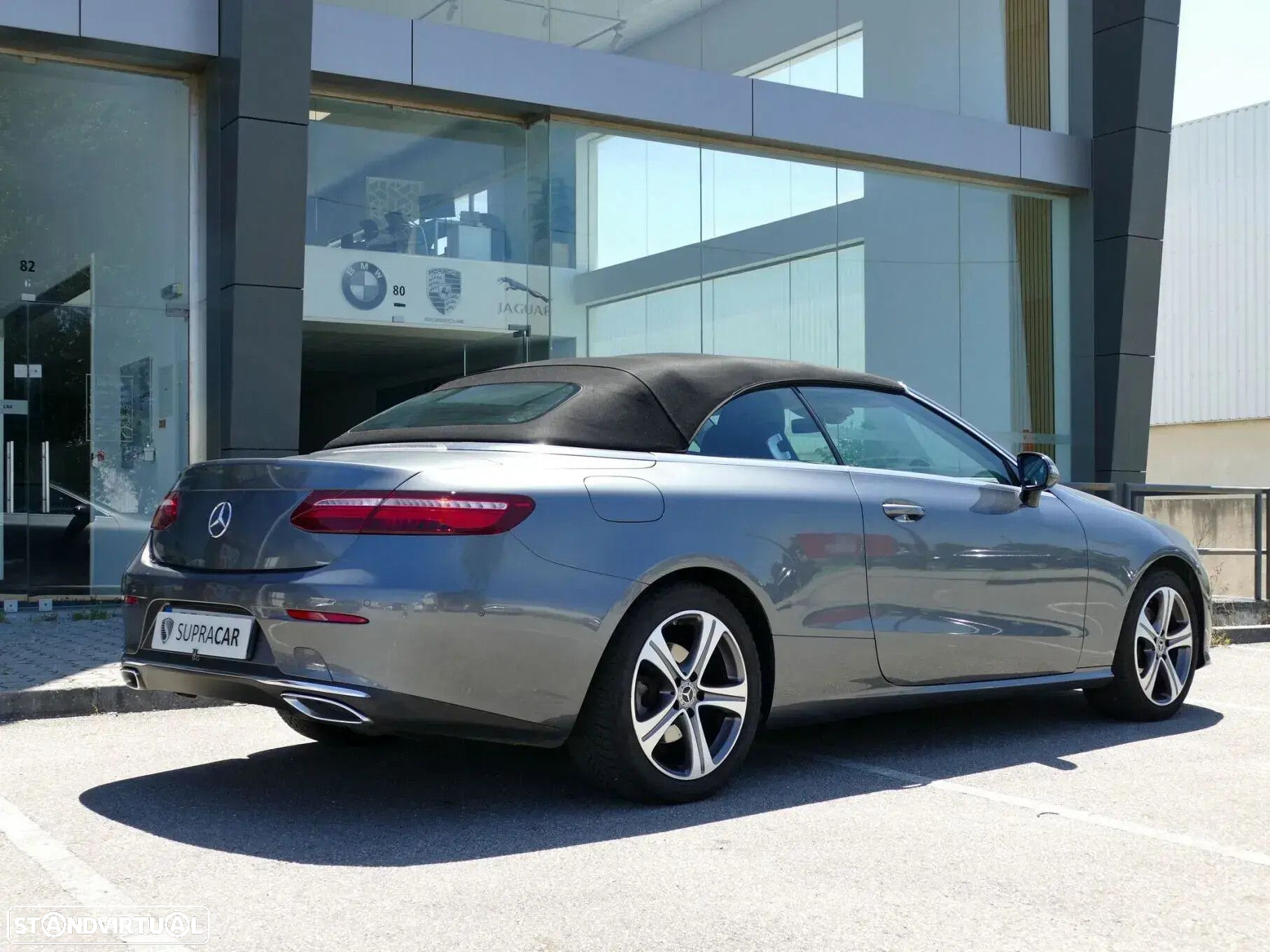 Mercedes-Benz E 200 Aut. - 15
