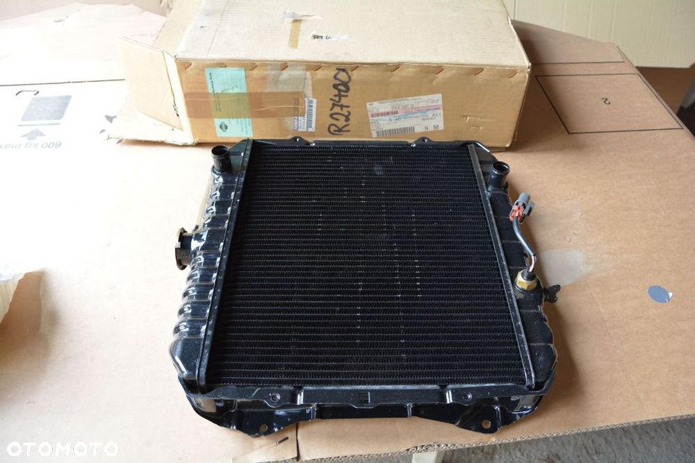 Nissan Pathfinder R51 diesel 2.5 dCi 174 KM 2005-> 2010  Radiator - 1