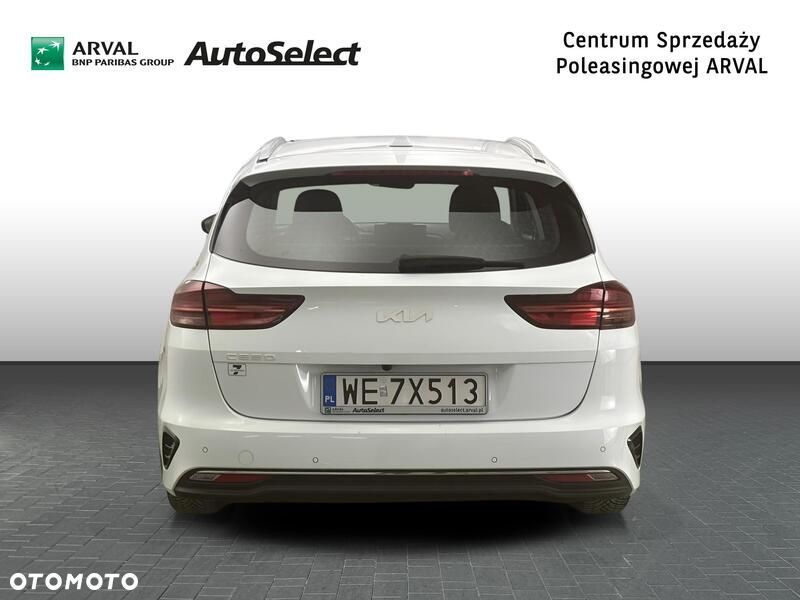 Kia Ceed 1.5 T-GDI M - 5