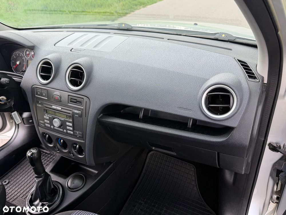 Ford Fusion 1.4 Elegance - 19