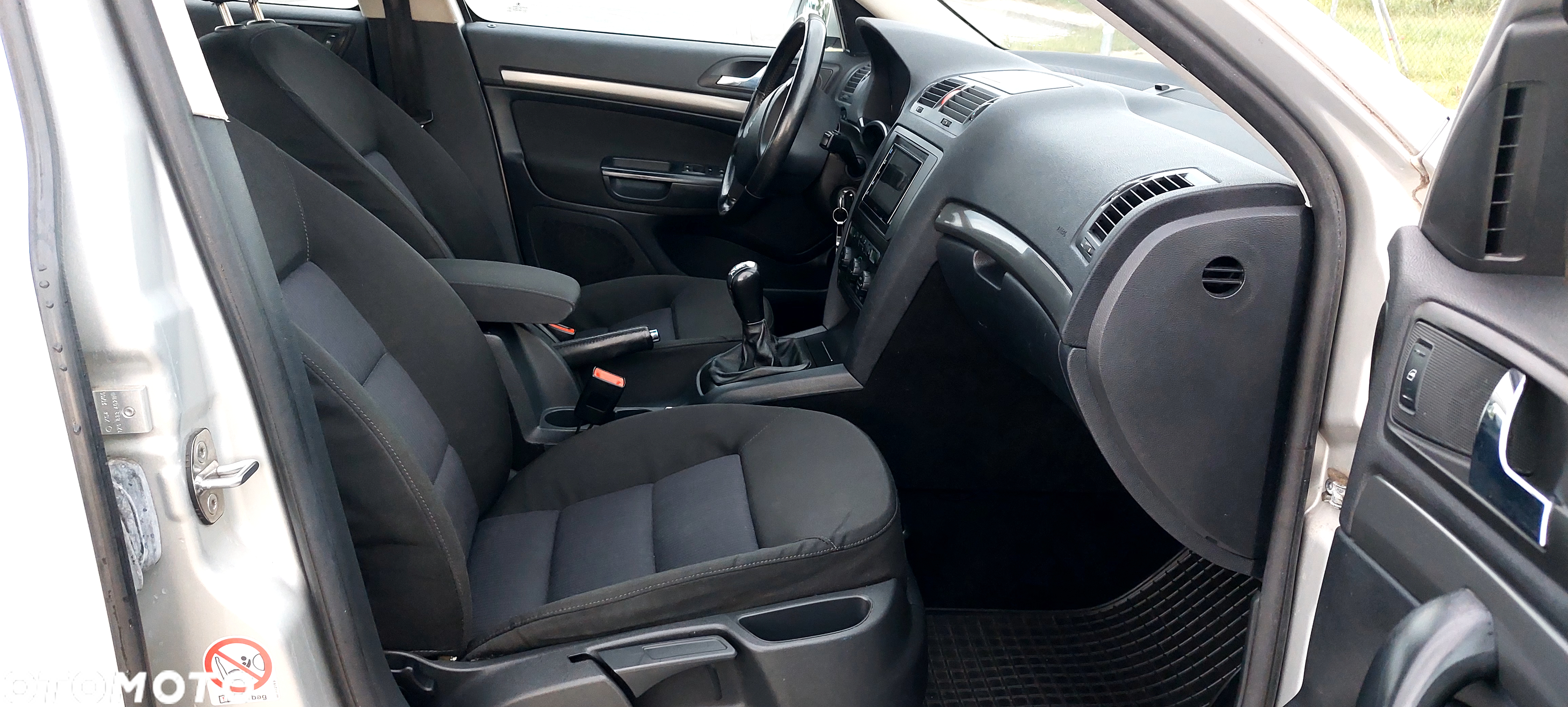Skoda Octavia 1.6 FSI Elegance - 7
