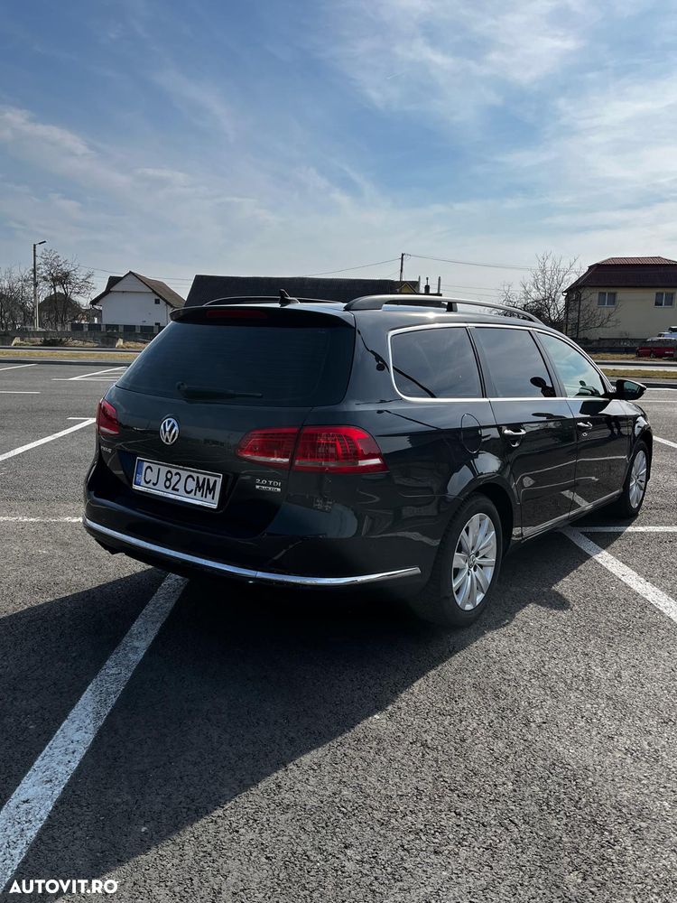 Volkswagen Passat 2.0 TDI Blue TDI DSG Highline - 6