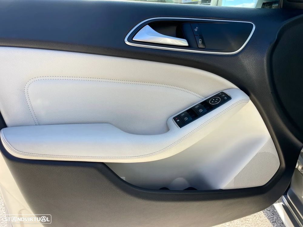 Mercedes-Benz B 180 CDI BE Fleet Pack Aut.112g - 15