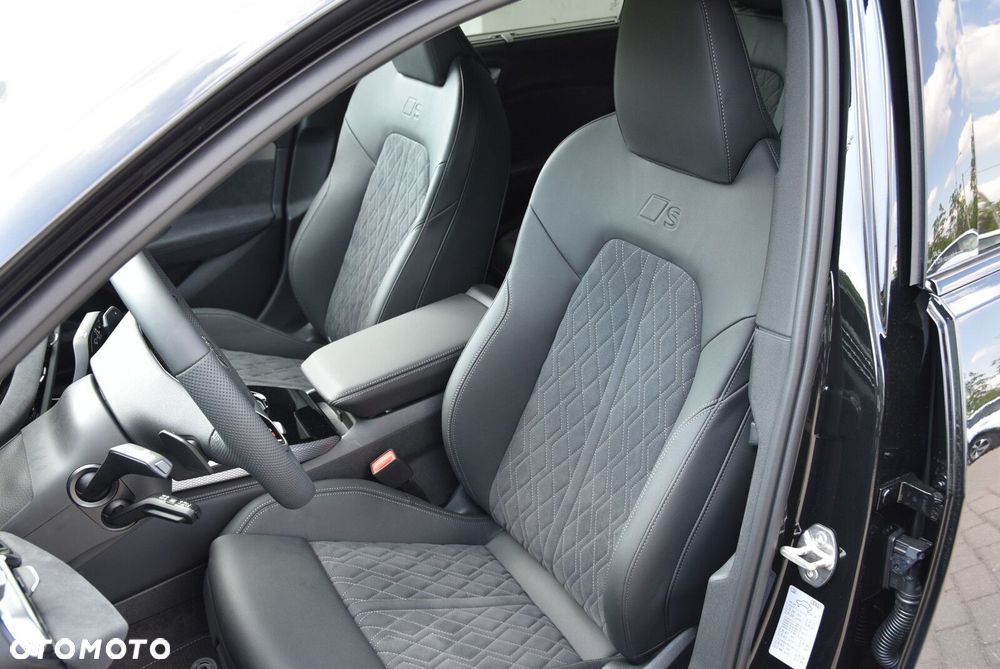Audi A5 Limousine - 11