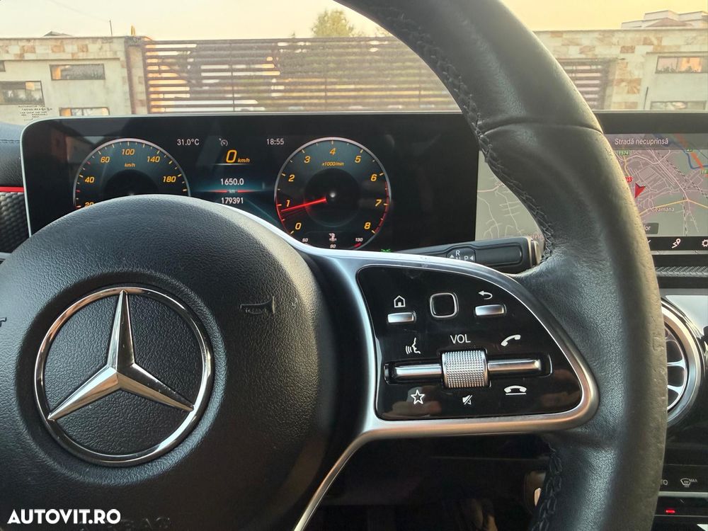 Mercedes-Benz CLA 180 7G-DCT Progressive - 17