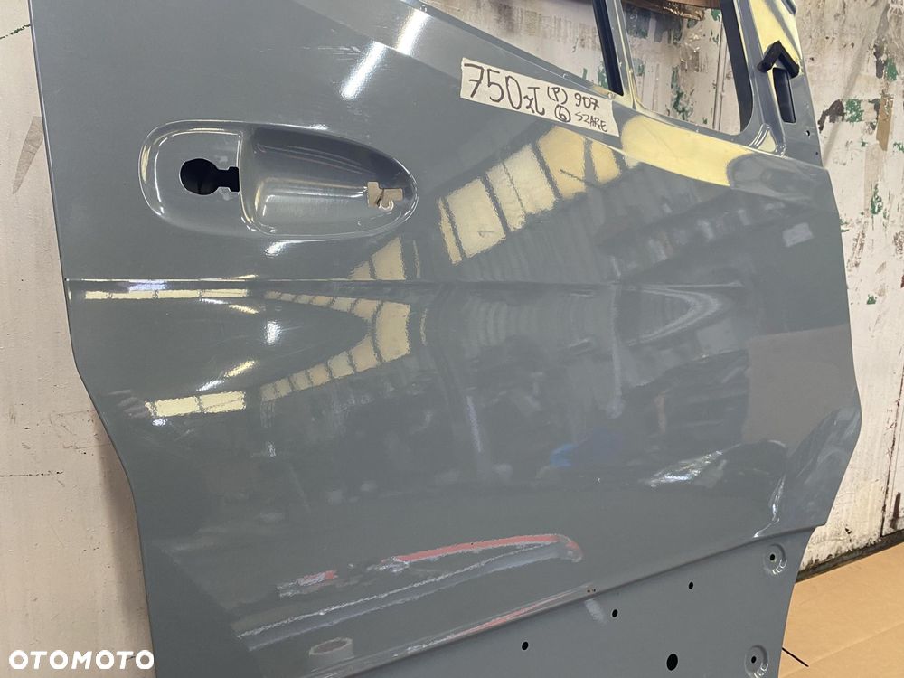 SPRINTER 907 910 17- DRZWI PRZEDNIE PRAWE SZARE GOŁE ORYGINALNE - 4