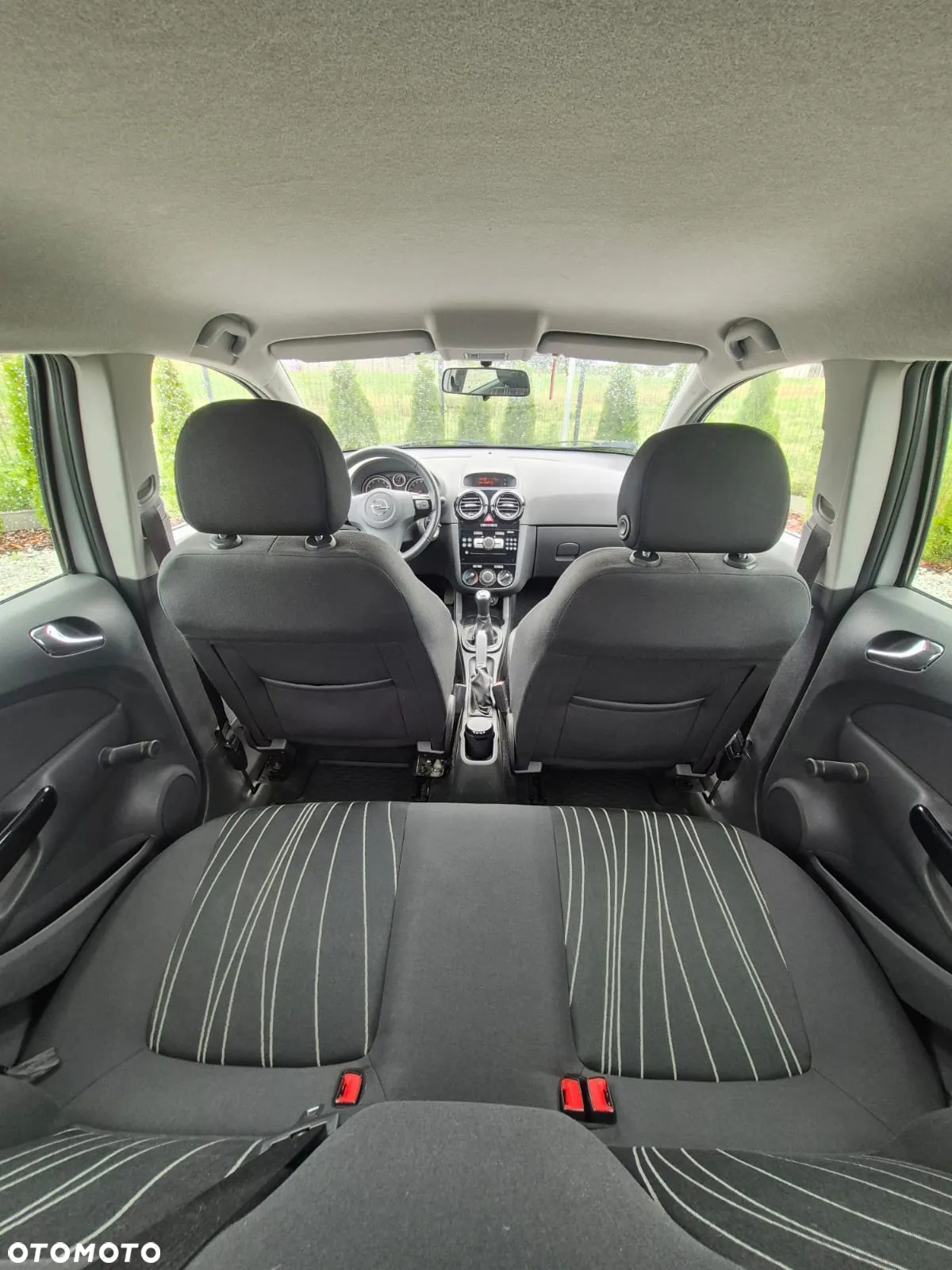 Opel Corsa - 12