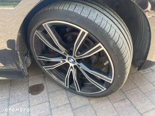 BMW Seria 3 318i - 8