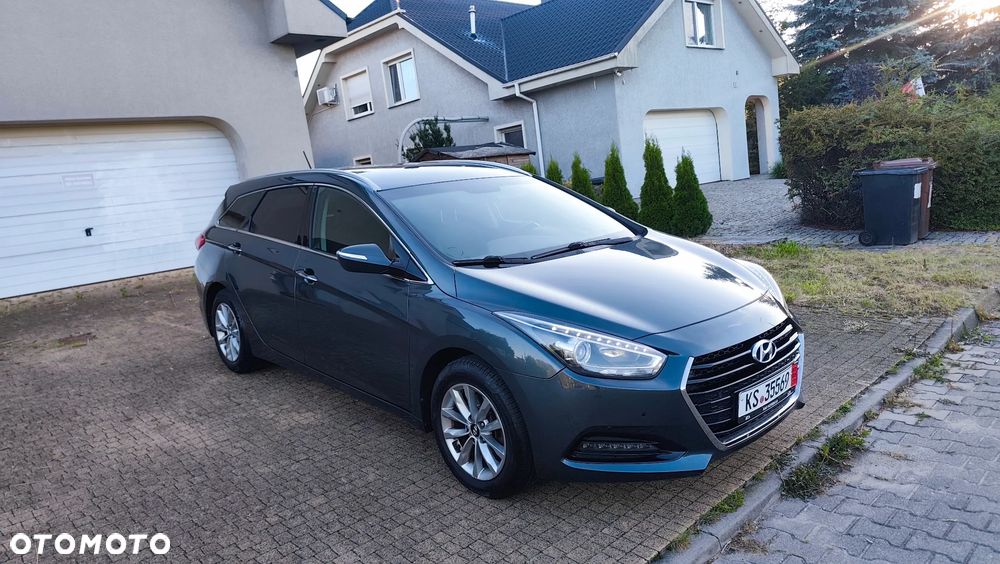 Hyundai i40 Kombi 1.7 CRDi Premium - 9