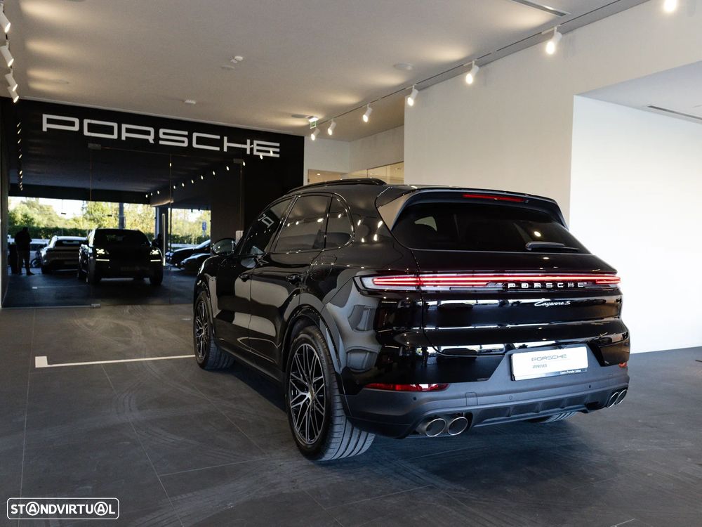 Porsche Cayenne S E-Hybrid - 48