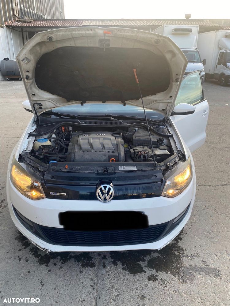Volkswagen Polo - 9